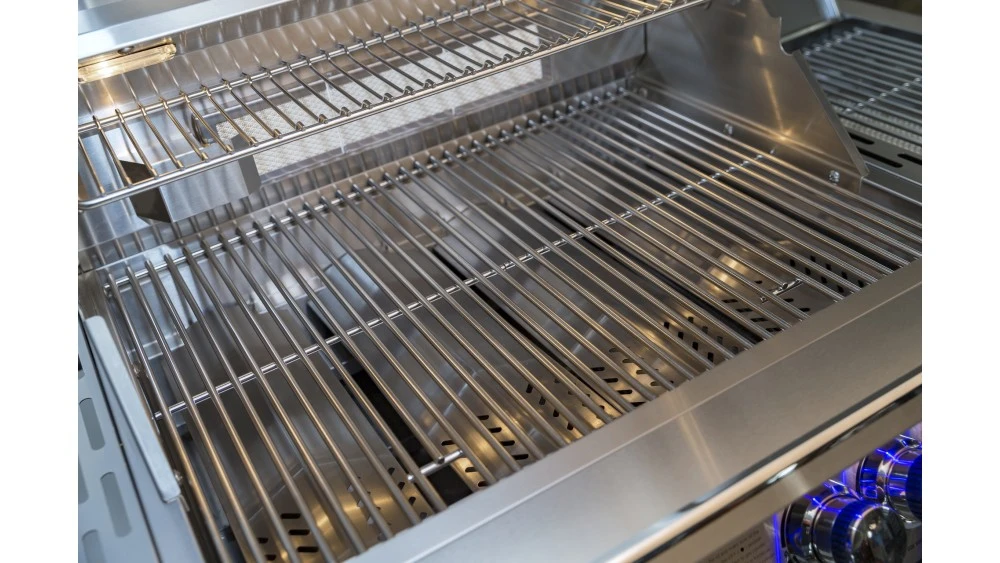 Whistler Grills Bibury 5 Gas BBQ With Free Cover And Rotisserie 6 Whistler Grills Bibury 5 Gas BBQ With Free Cover And Rotisserie - Image 4